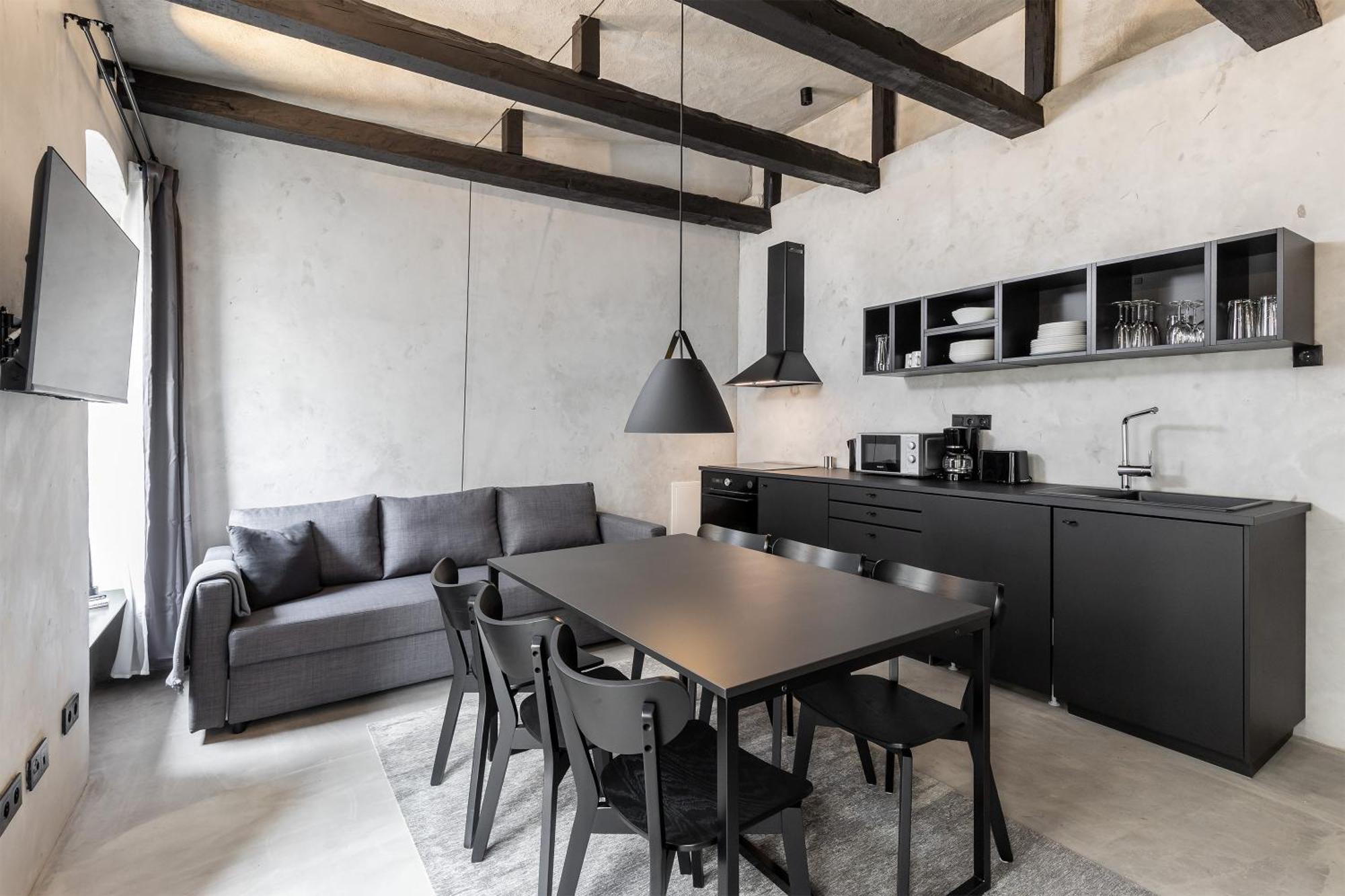 Coolest In Berlin, Easy Check-in, Close To Center, Black & White Maisonette #6 Lejlighed