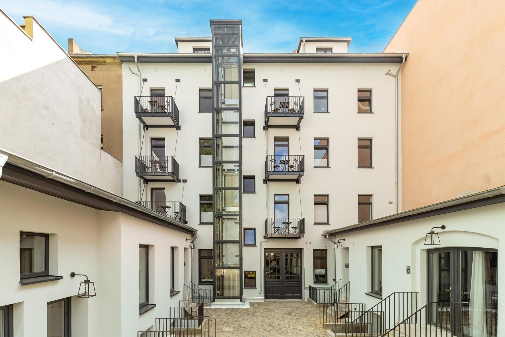 Lejlighed Coolest In Berlin, Easy Check-in, Close To Center, Black & White Maisonette #6