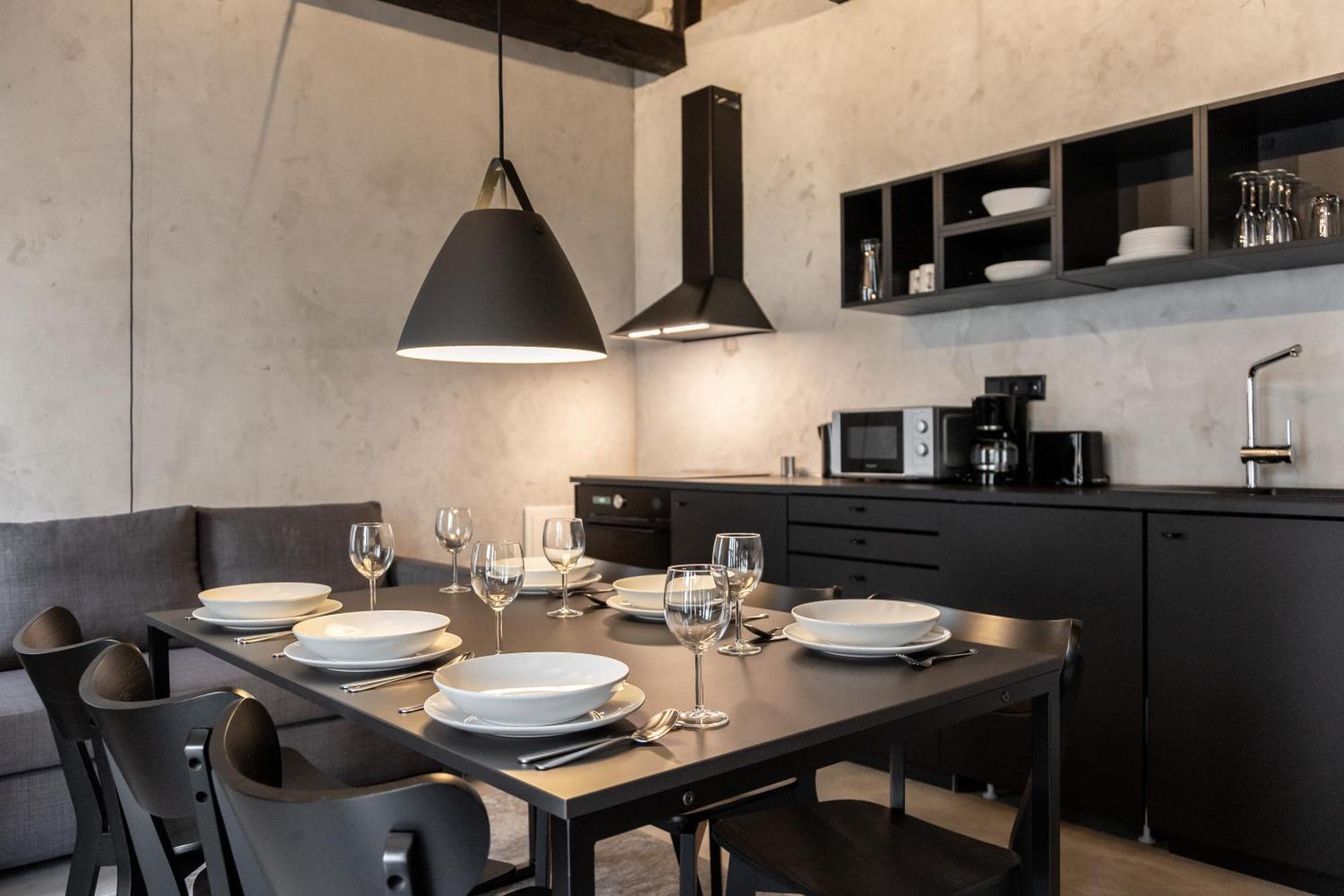 Lejlighed Coolest In Berlin, Easy Check-in, Close To Center, Black & White Maisonette #6 *